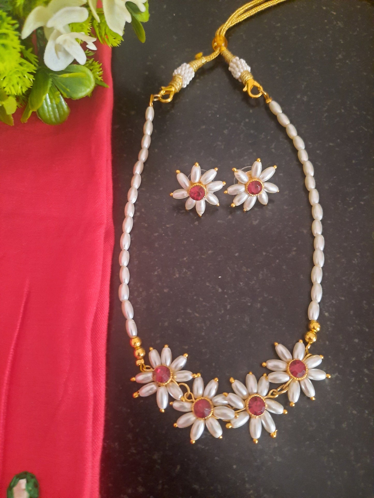 Prajakt Necklace