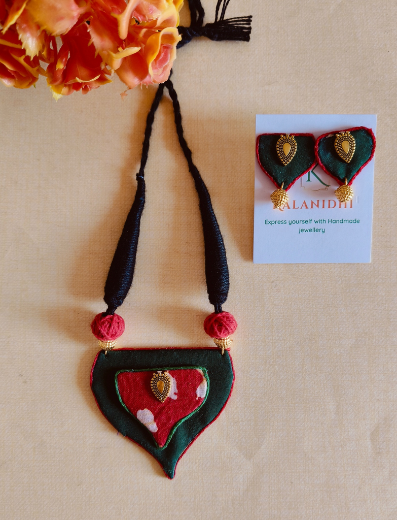 Leaf Shape Green Fabric Necklace