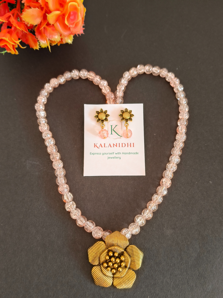 Peach colour Crack beads Necklace