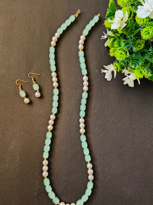 Pastel green beads with pearl Mala